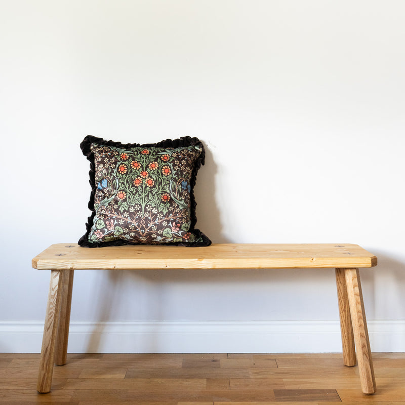 Hex 'Pippa' Bench